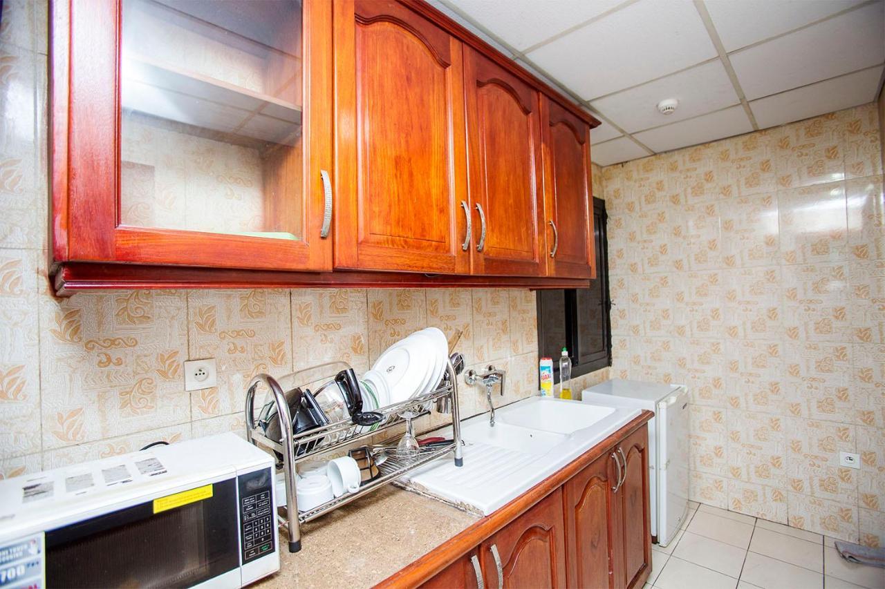 Residence Le Carat Douala Exterior photo